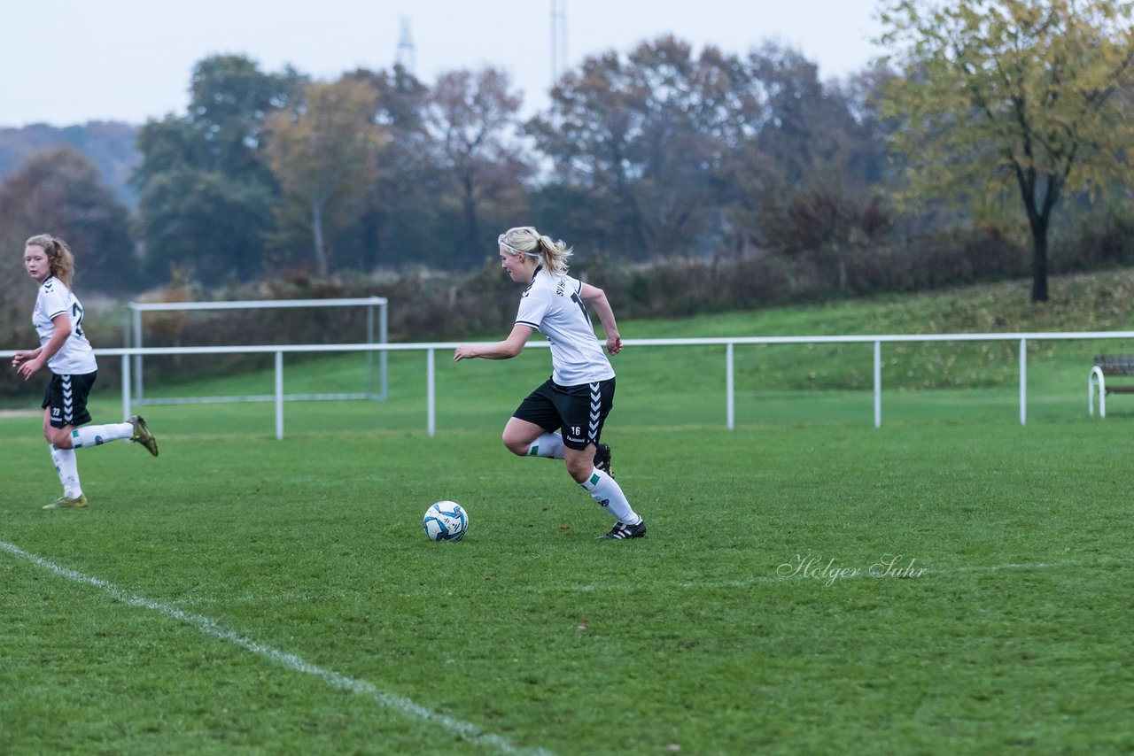 Bild 322 - Frauen SV Henstedt Ulzburg II - TSV Russee : Ergebnis: 5:0